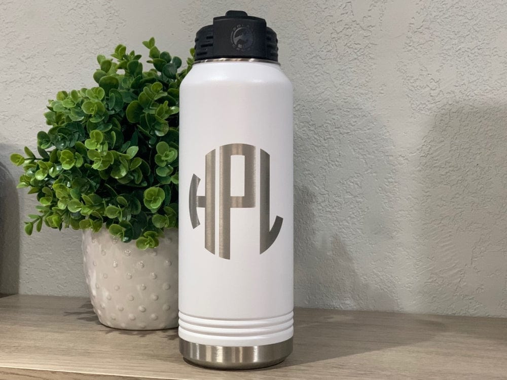 engraving 32 oz circle monogram Large Engraved 32oz Water Bottle Personalized With Round Monogram