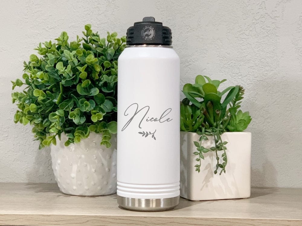 engraving 32 oz name 32oz Water Bottle Engraved With Leaf Design And Personalized